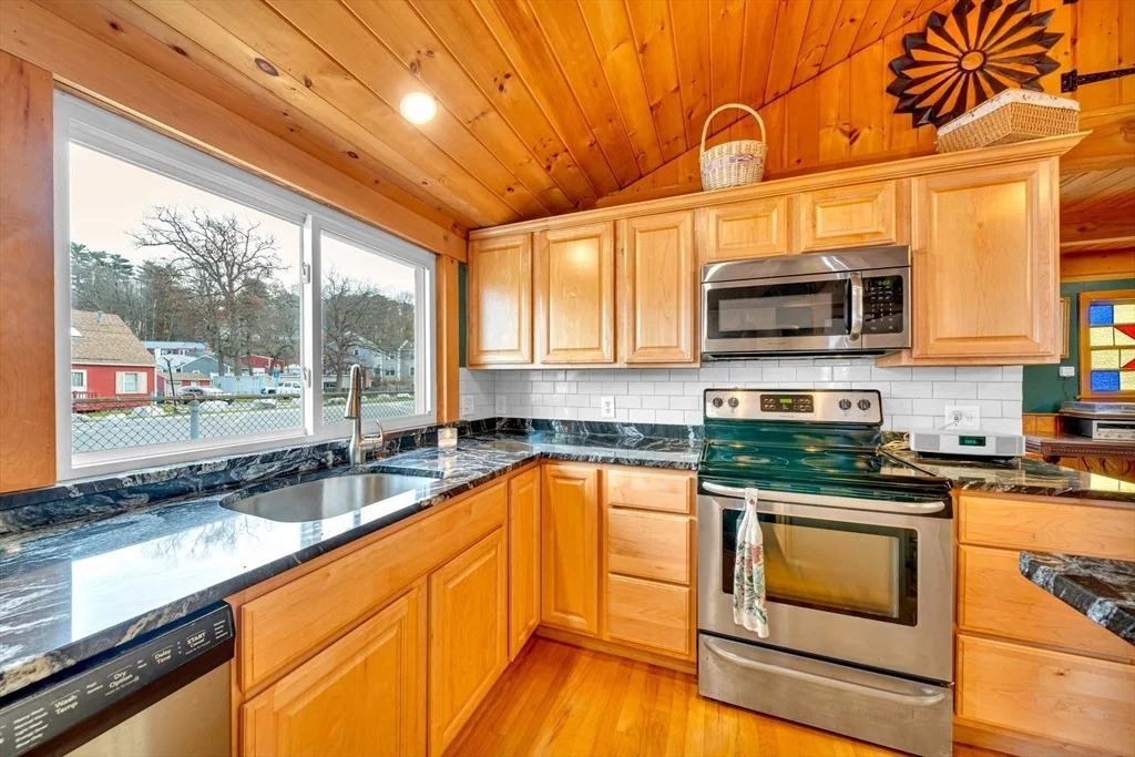 Photo of 1 Bisson Ln
