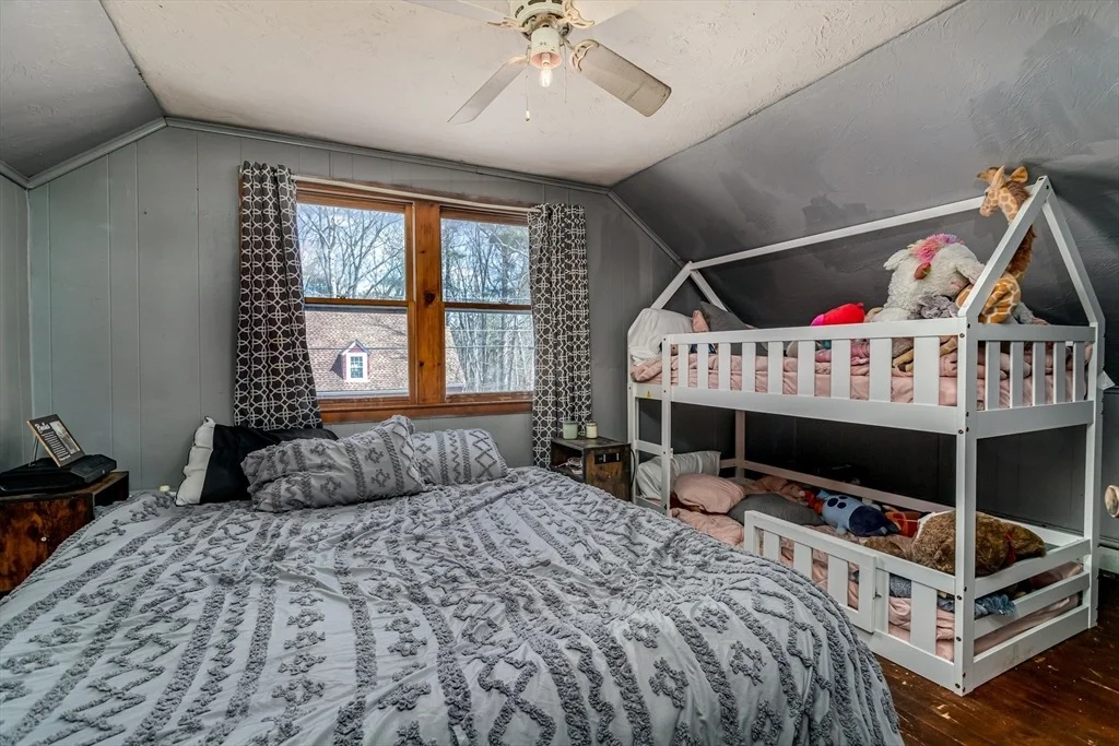 Photo of 186 Lincoln Ave