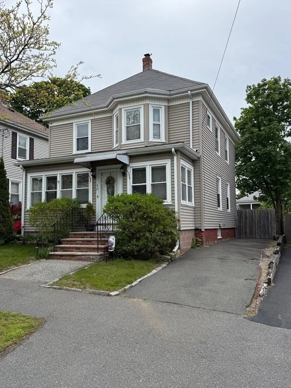 Photo of 42 Dunlap St