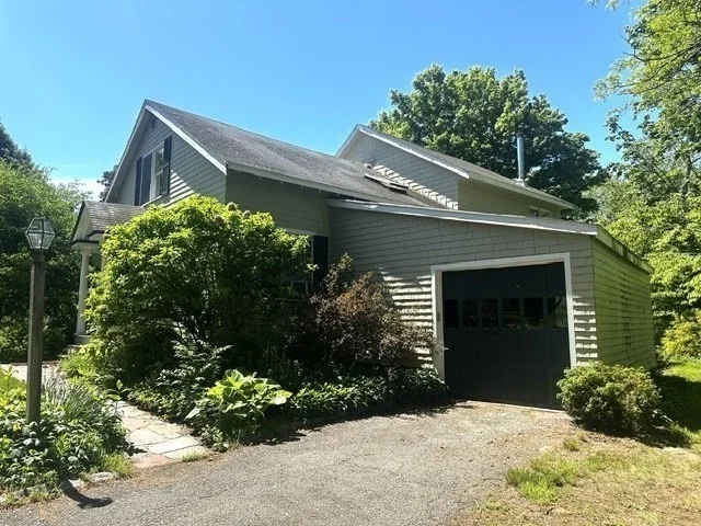 Photo of 120 Charles River St