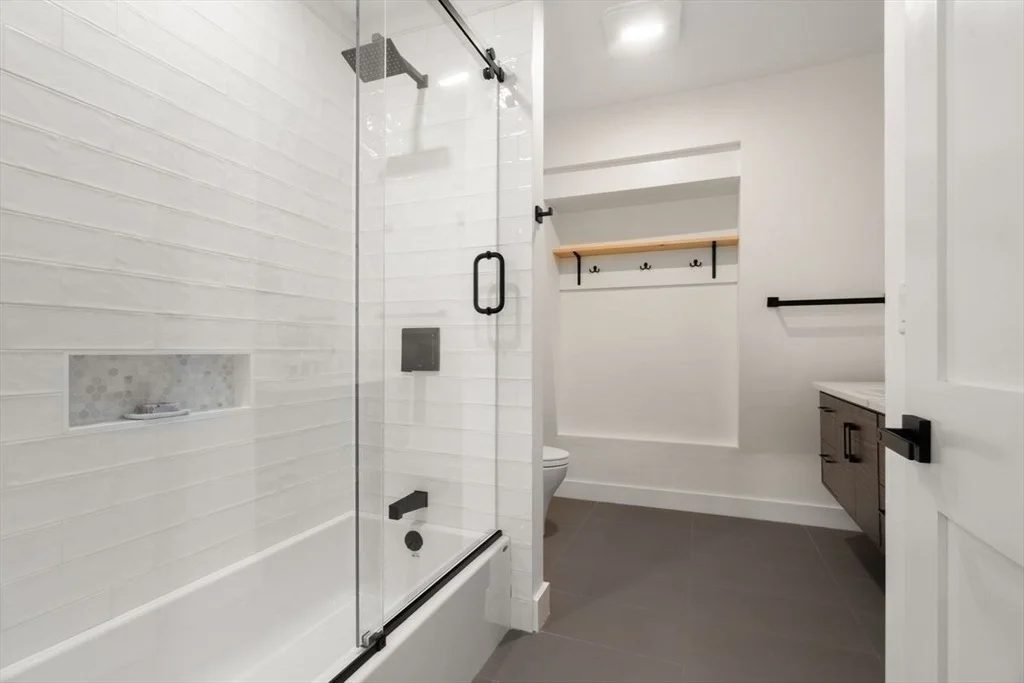Photo of 283 Walnut Street