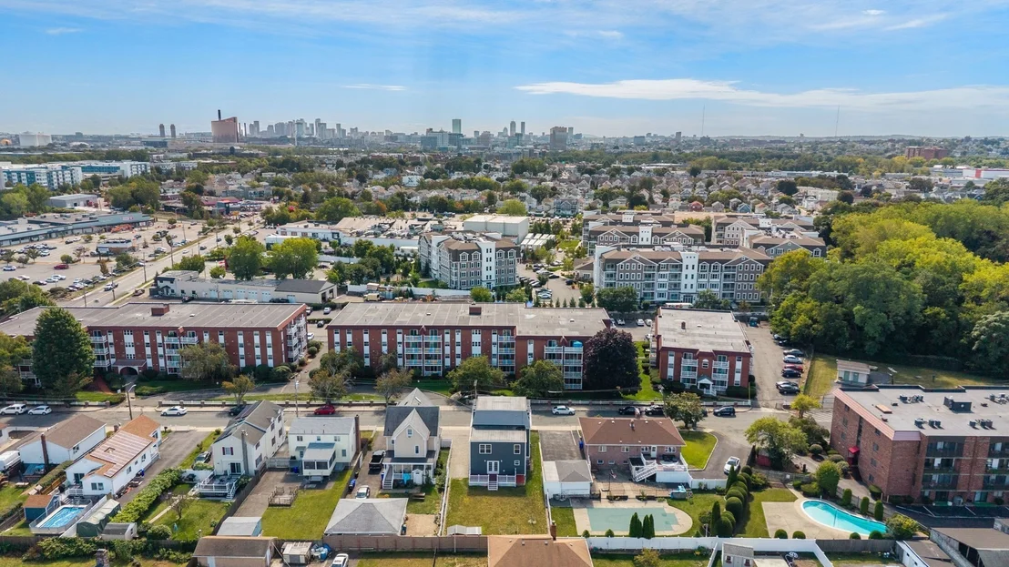 Photo of 89 Devir St