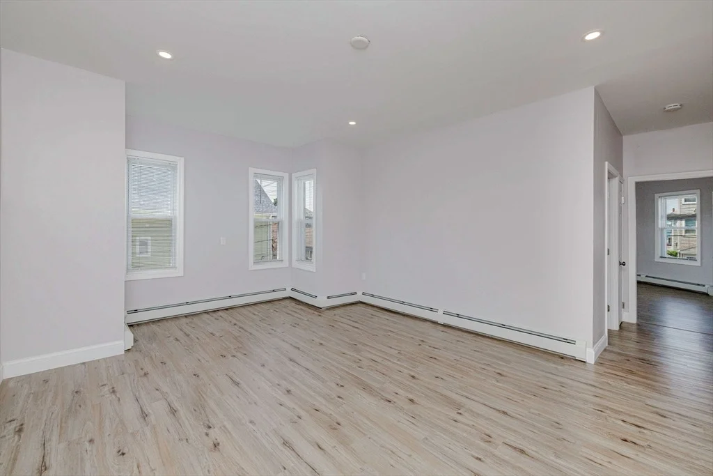 Photo of 154 Mott St