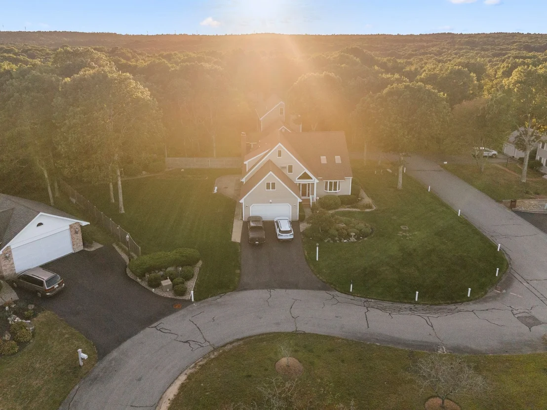 Photo of 36 Noreast Dr