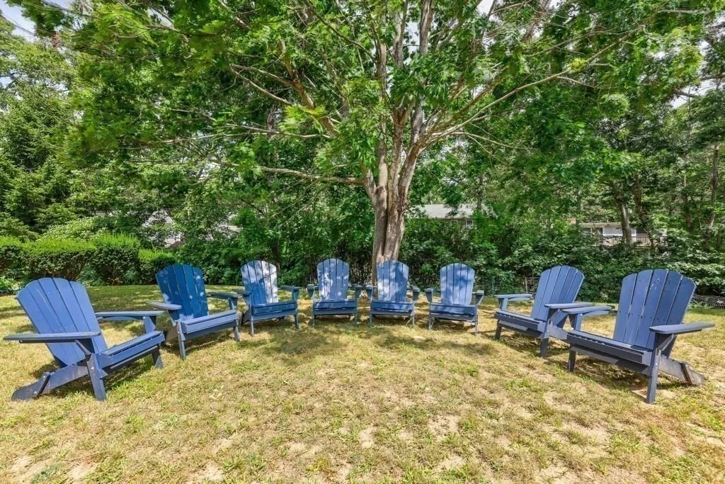 Photo of 35 Pinecrest Ave