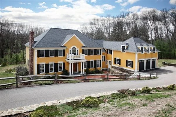 Photo of 96 Country Drive