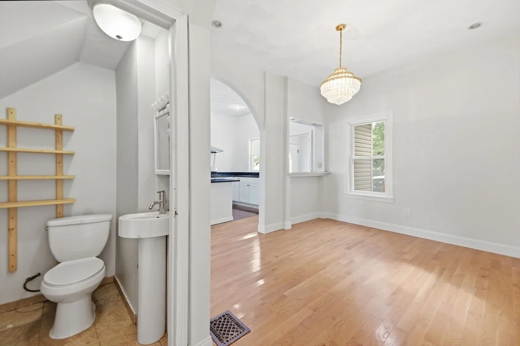 Photo of 222 Hamilton St