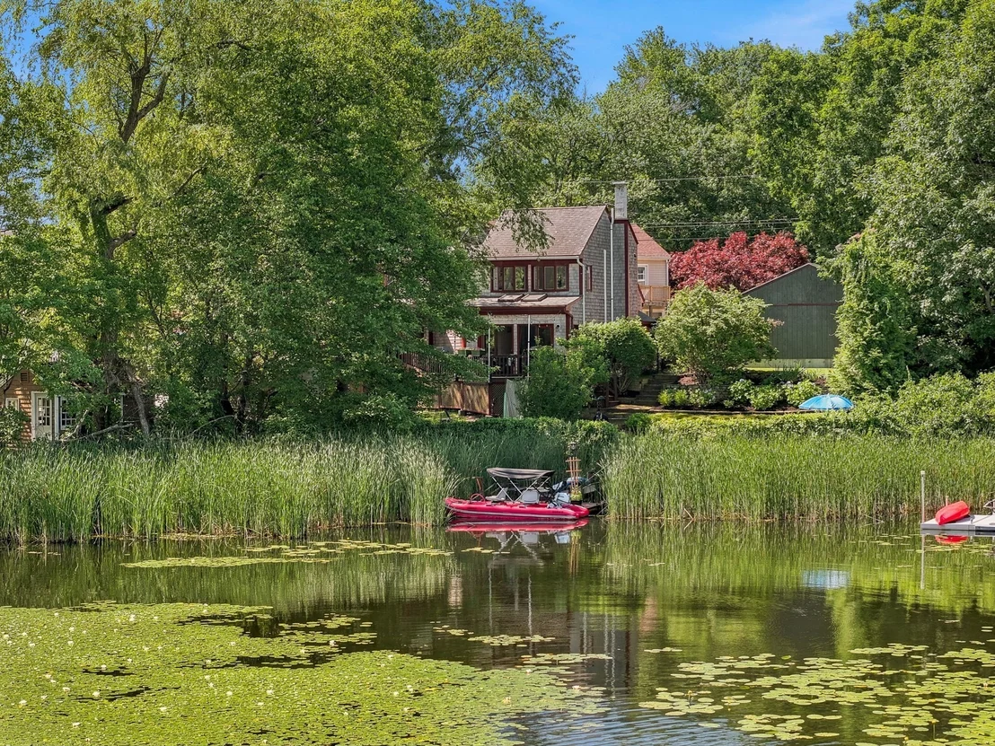 Photo of 1 Alnette Road