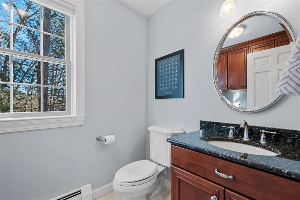 Photo of 25 Woodside Cir