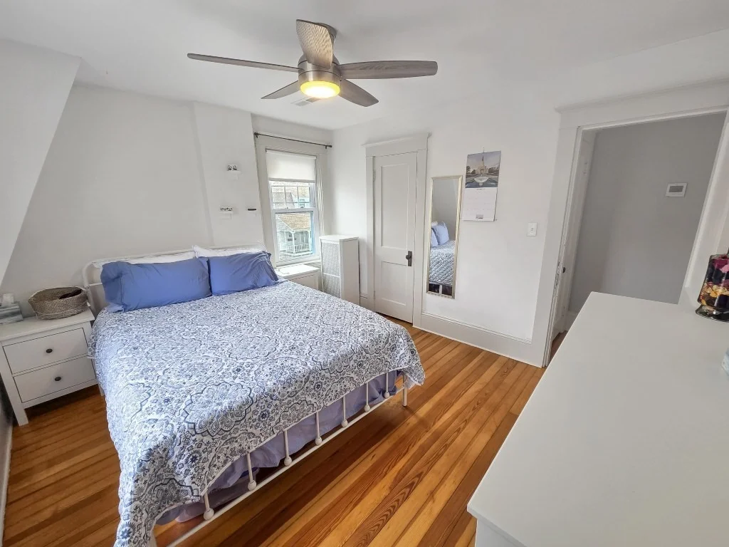 Photo of 70 Chestnut St