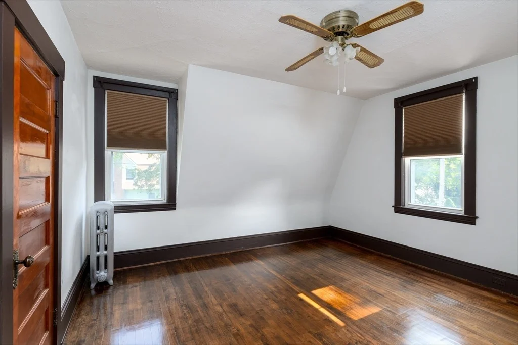 Photo of 28 Holt Road