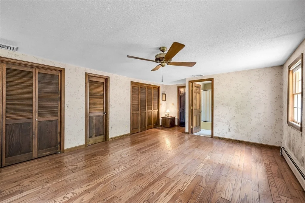 Photo of 98 Blossom Rd