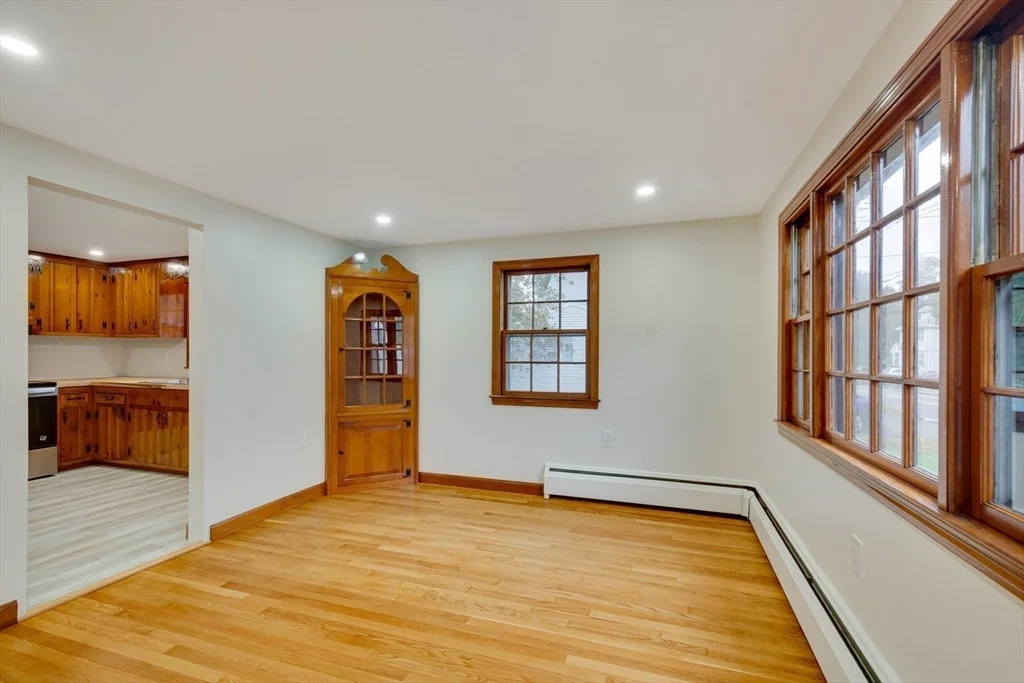 Photo of 223 Washington St