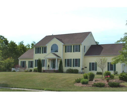 Photo of 47 Mayflower Dr