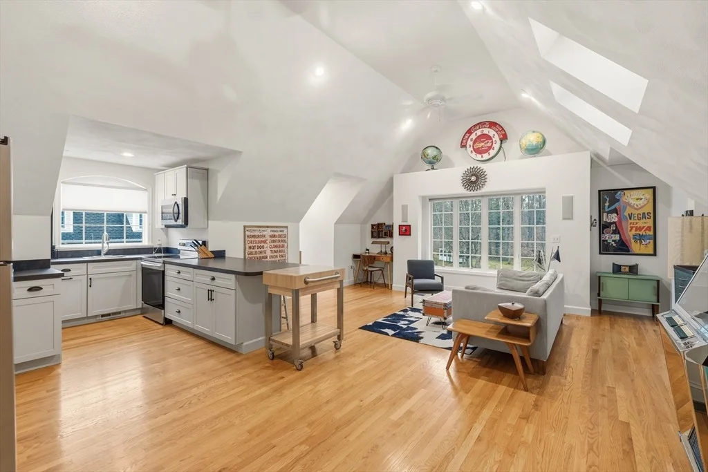 Photo of 117 Castle Hill Rd