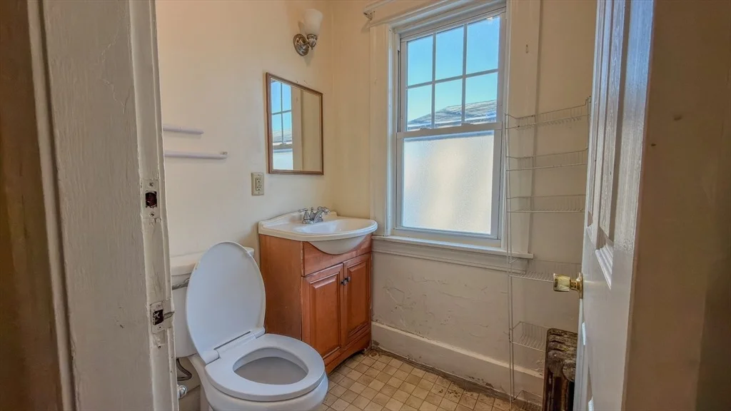 Photo of 39 Whitmarsh Avenue