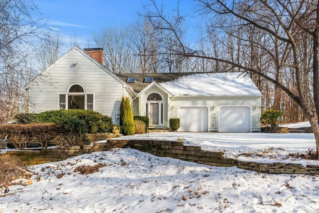 Photo of 9 Marshall Dr