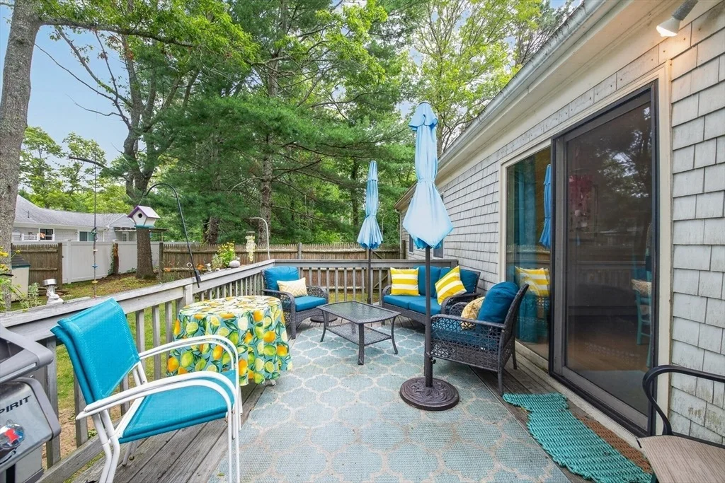 Photo of 5 Greenview Cir