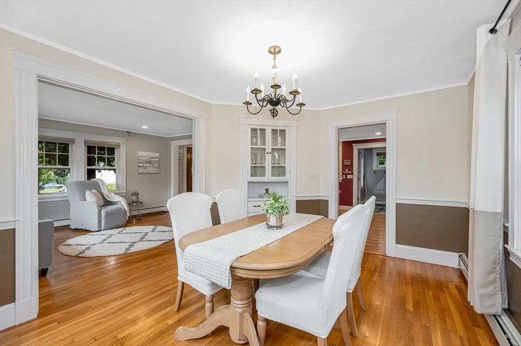 Photo of 35 Warren Avenue