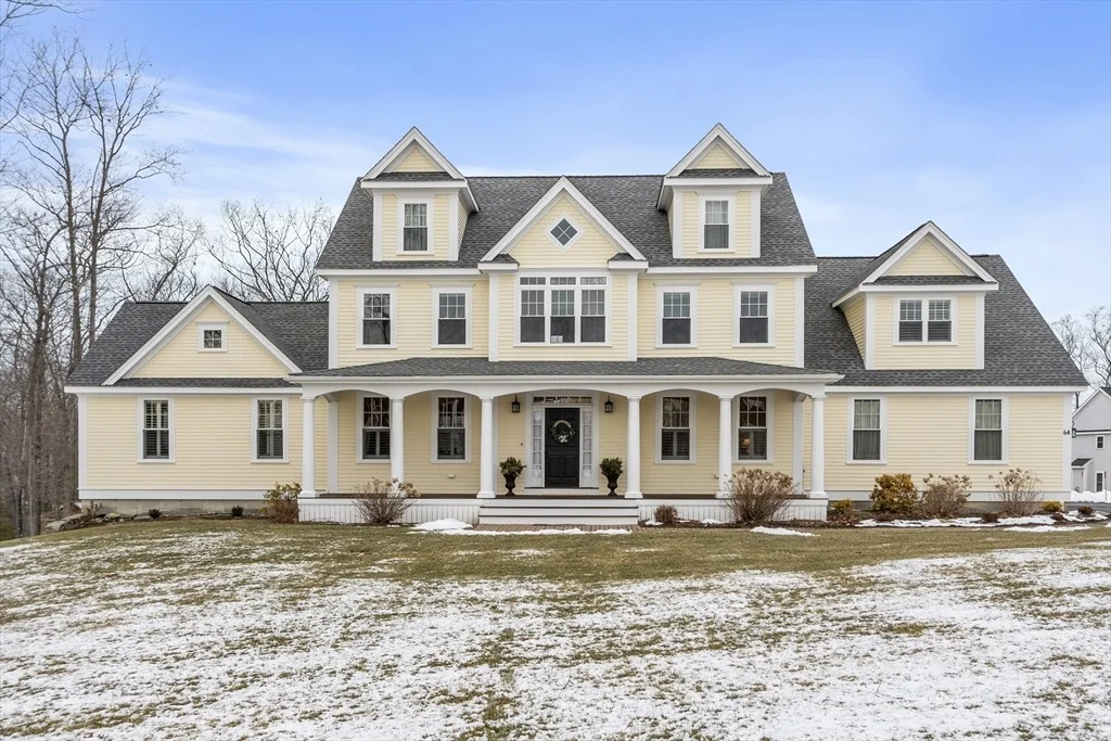 Photo of 64 Old Stone Cir