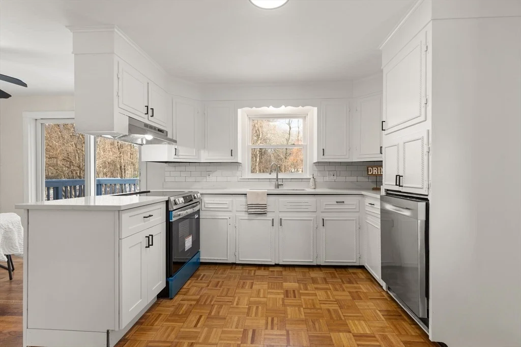 Photo of 8 Maple Lane