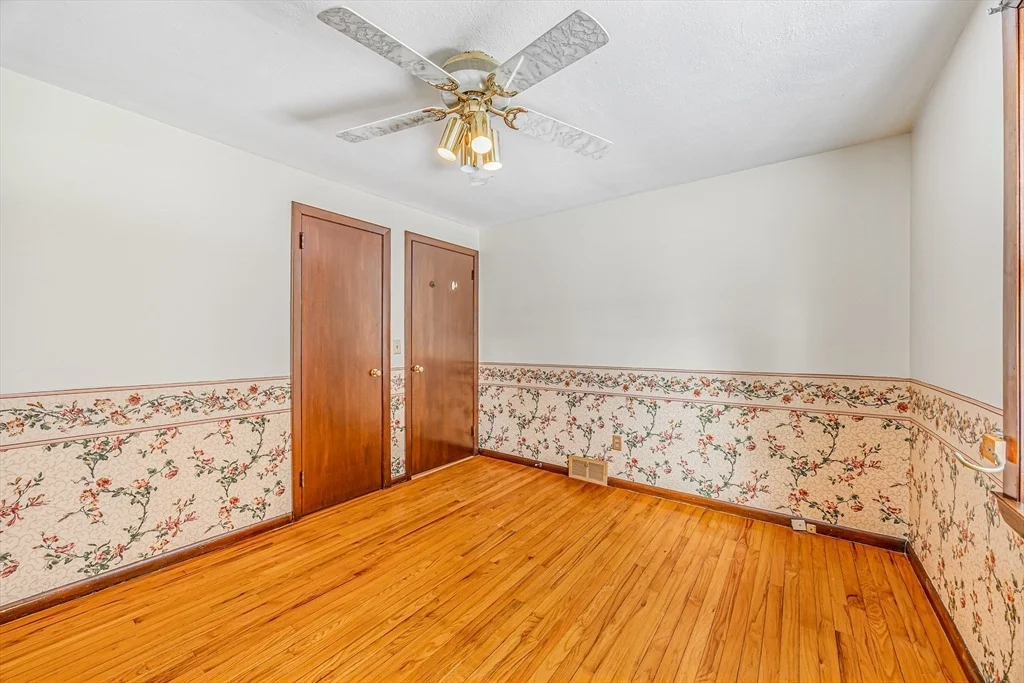 Photo of 35 Silvin Rd