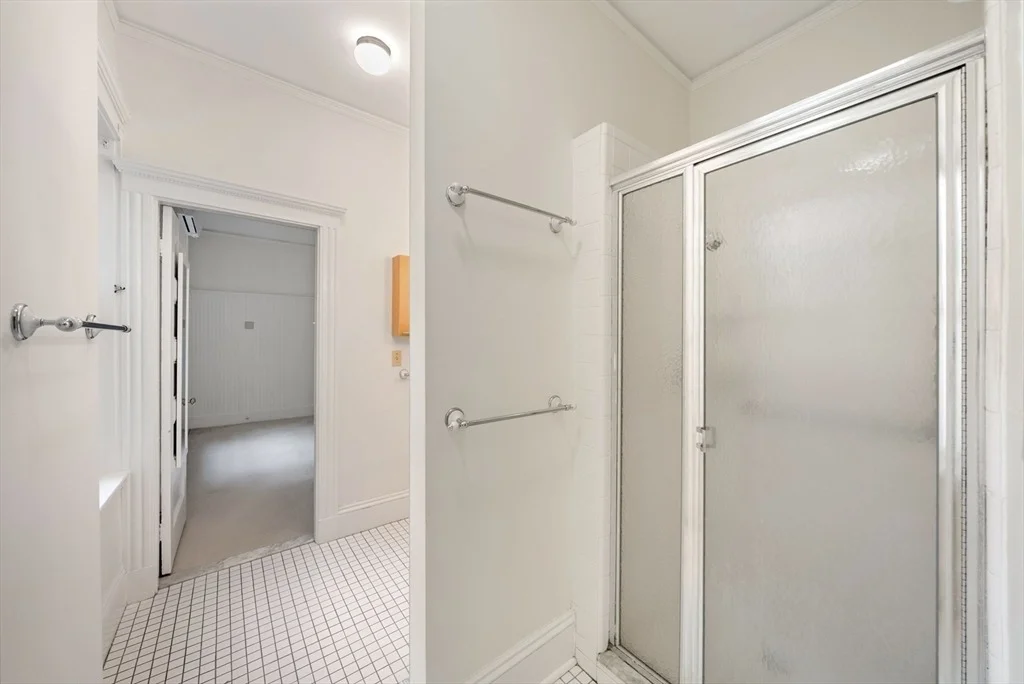 Photo of Unit 2 at 179 Rawson