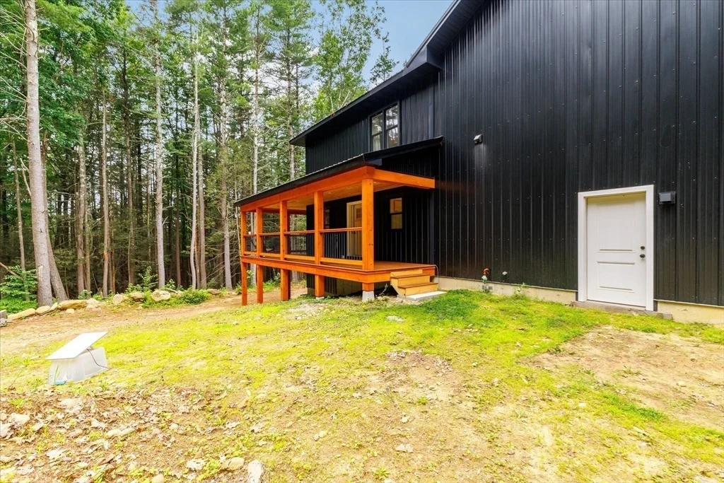 Photo of 50 Hillside Dr