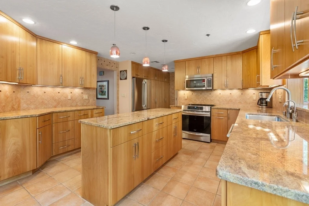 Photo of 56 Carter Dr