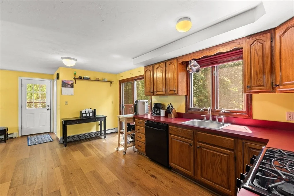 Photo of 71 Pondview Circle