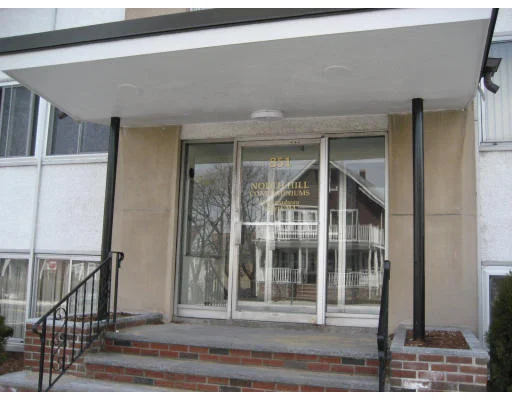 Photo of Unit 28 at 851 Broadway