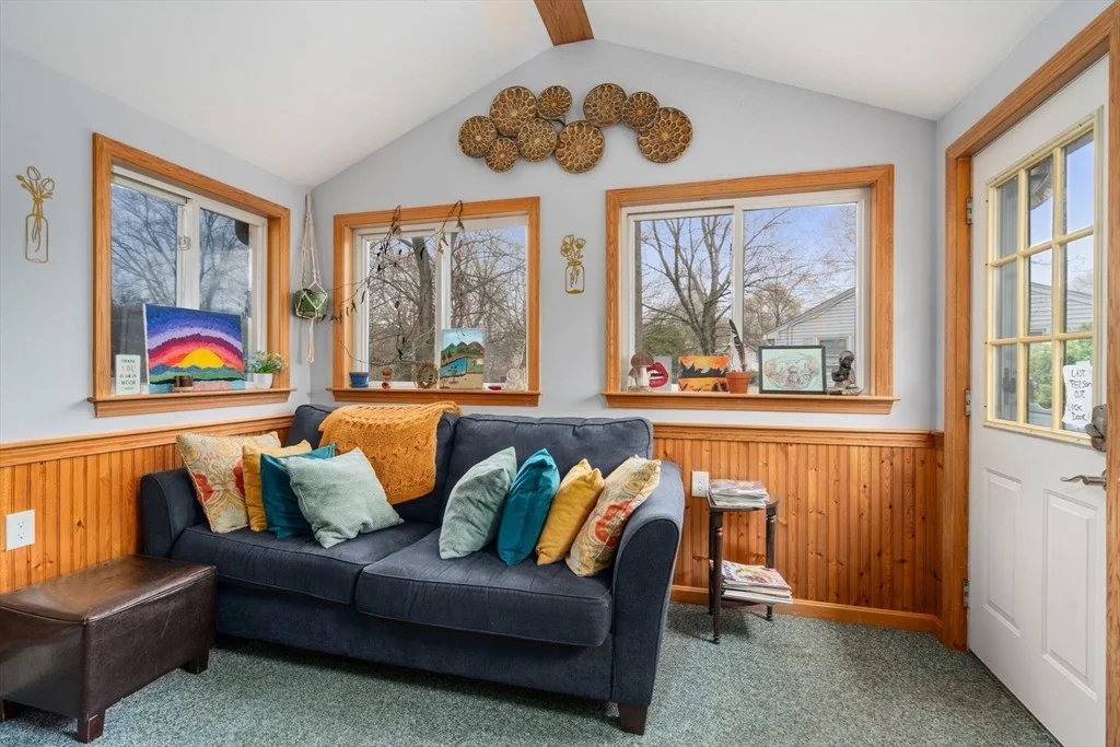 Photo of 6 Broadview Rd