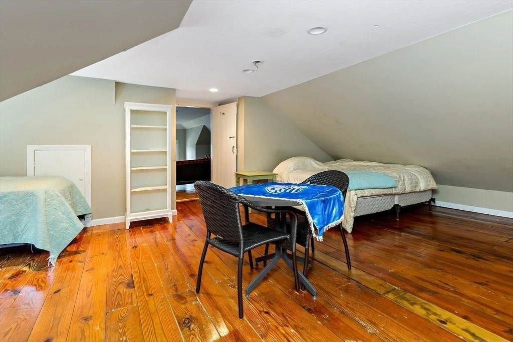 Photo of 83 Davis Straits