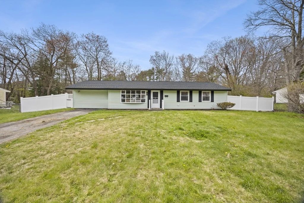 Photo of 122 Sinclair Rd