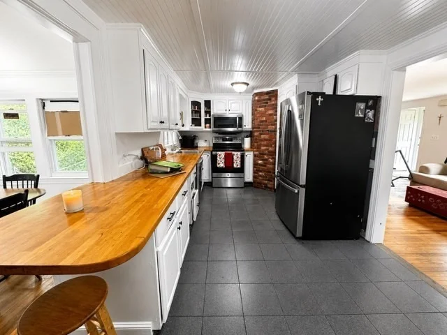 Photo of 5 Lexington Park