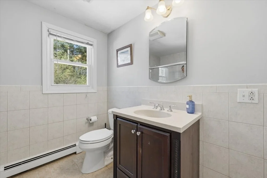 Photo of 7 Oak St