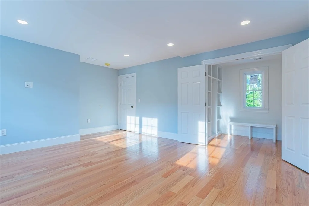 Photo of 12 Stoddard