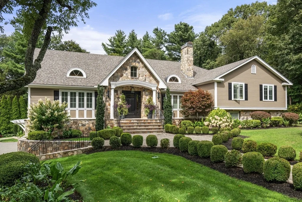 Photo of 11 Hillcrest Road