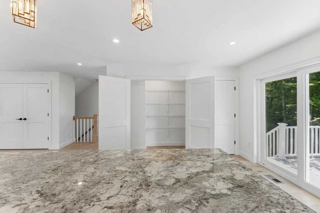 Photo of 36 Colonial Rd.