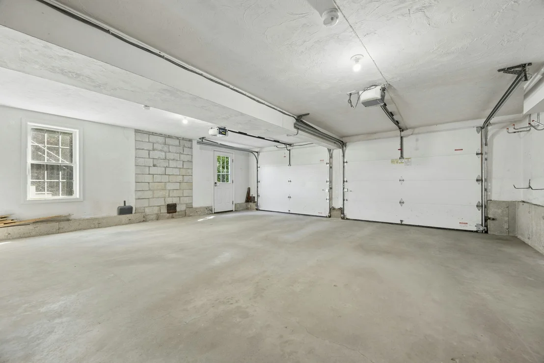 Photo of 9 Cameron Dr
