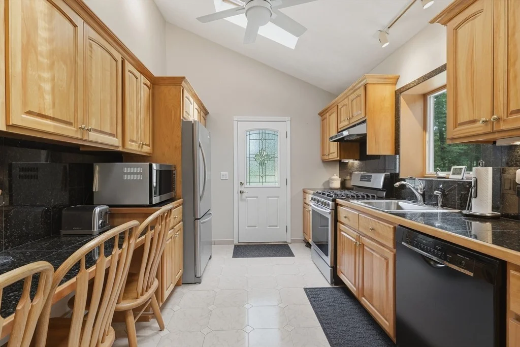 Photo of 20 Biscayne Drive