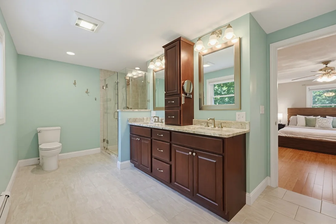 Photo of 5 Chausse Dr