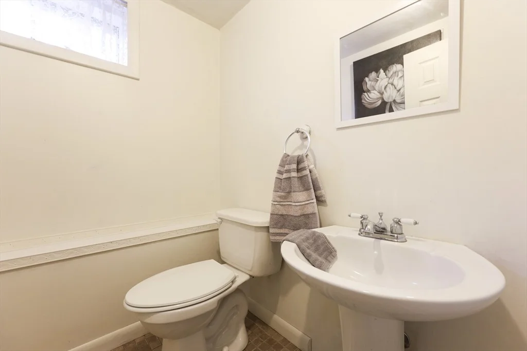 Photo of 75 Lake St