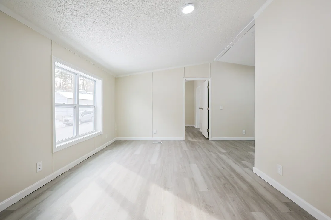 Photo of 9 Emerald Dr