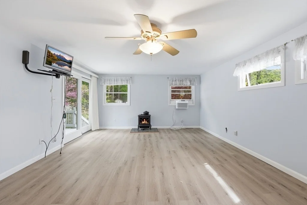 Photo of 31 Lancaster Drive
