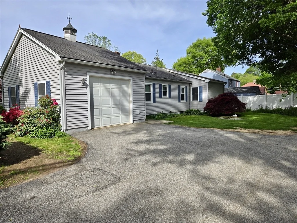Photo of 17 Cedar St