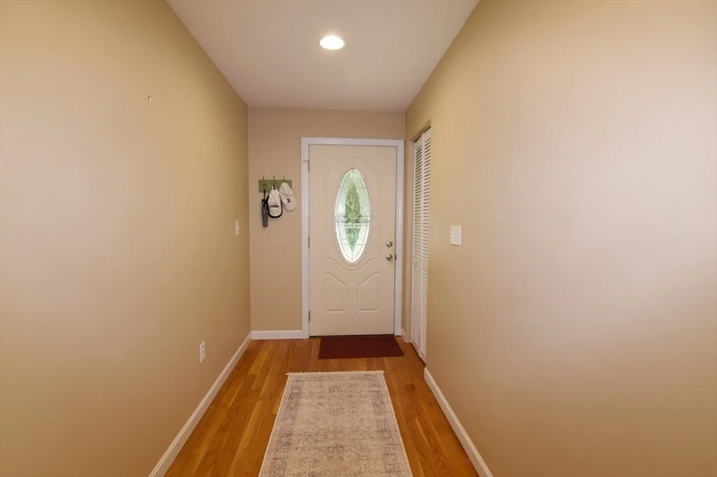 Photo of 34 Thirteenth Ave