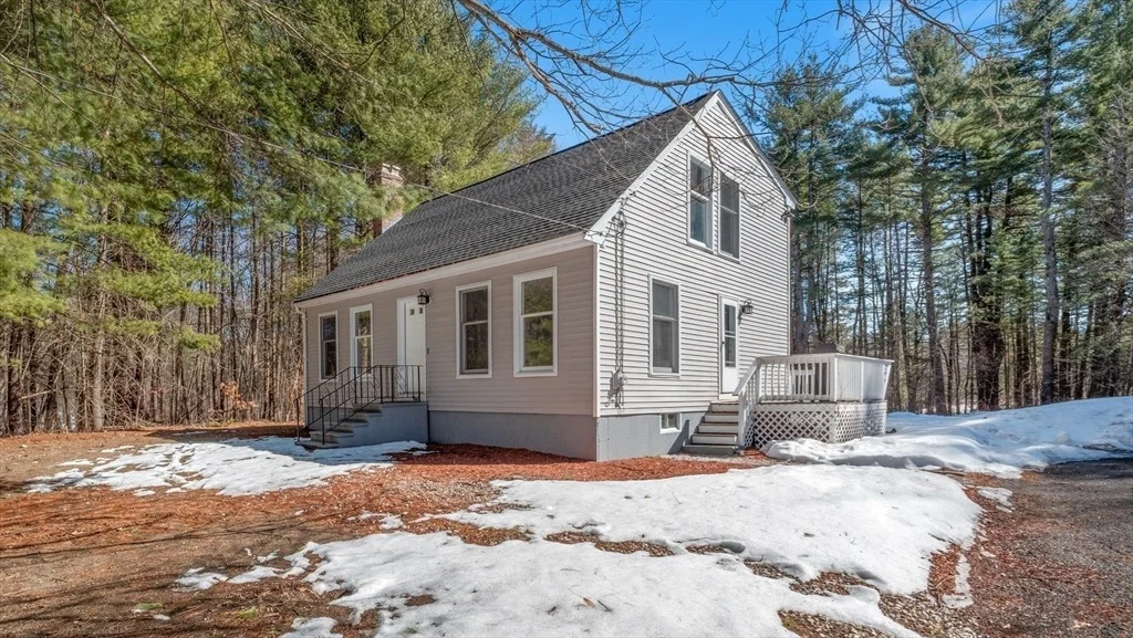 Photo of 77 Hazen Rd
