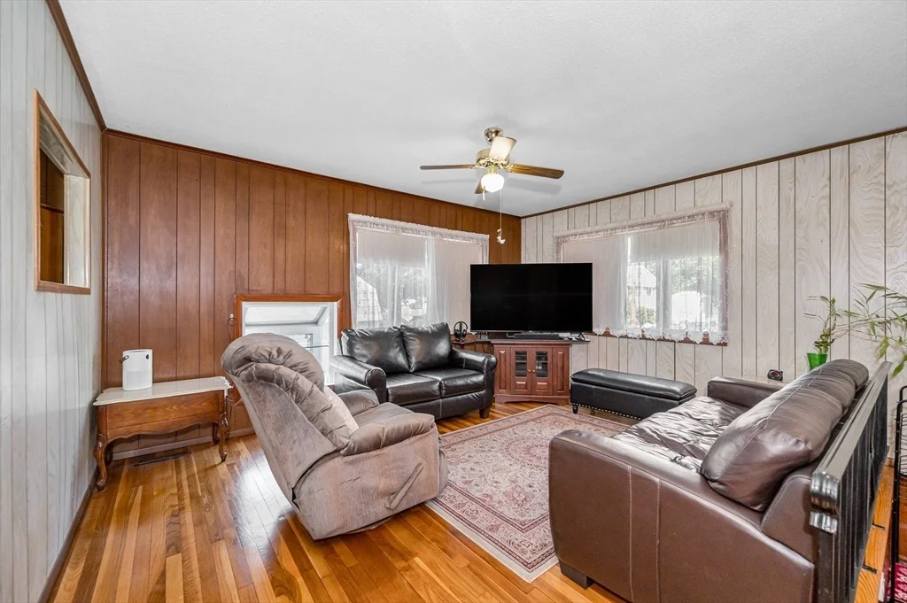 Photo of 25 Arlene Rd