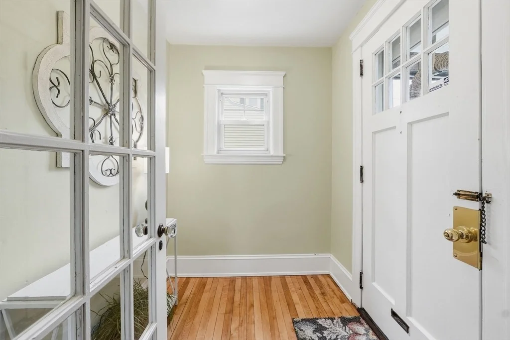 Photo of 11 Wildrose Avenue